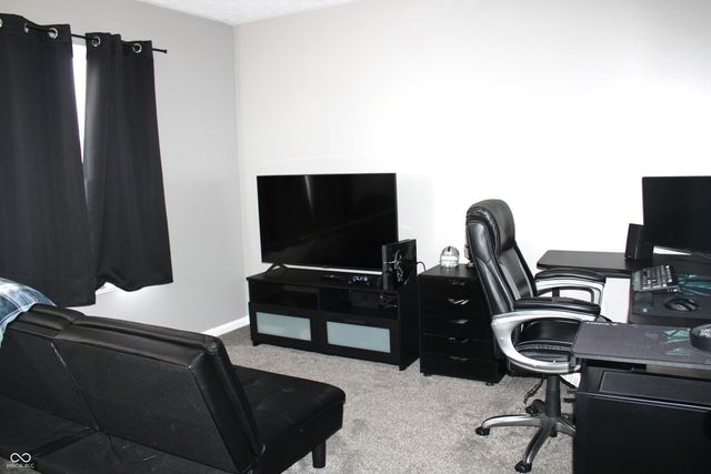 711 Mountain Pine Drive, Greenwood, IN 46143