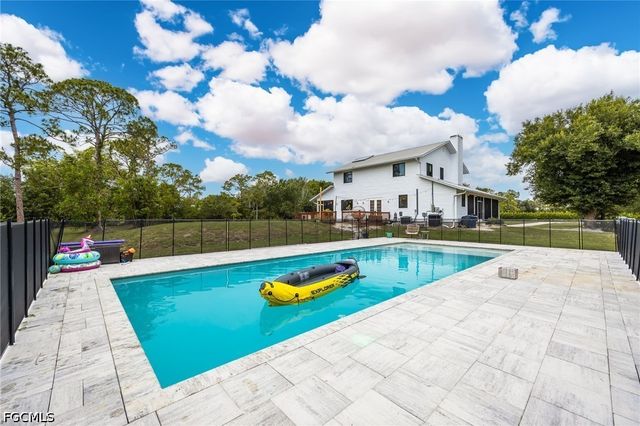 11790 Fox Hill RD, North Fort Myers, FL 33917