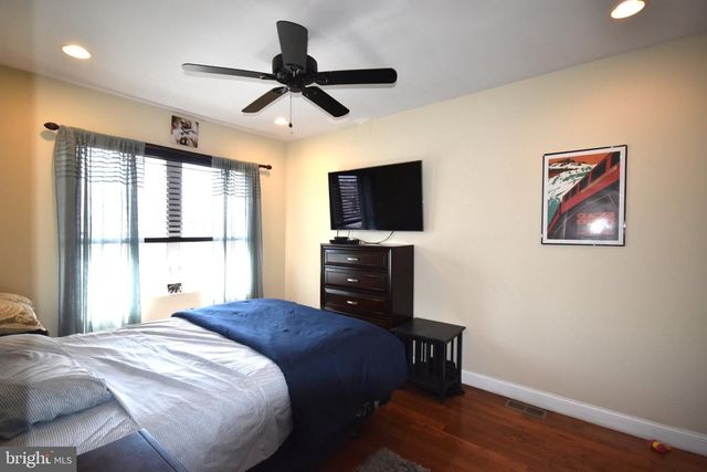 2649 MERCER ST, Philadelphia, PA 19125