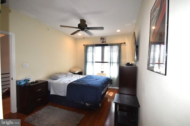 2649 MERCER ST, Philadelphia, PA 19125