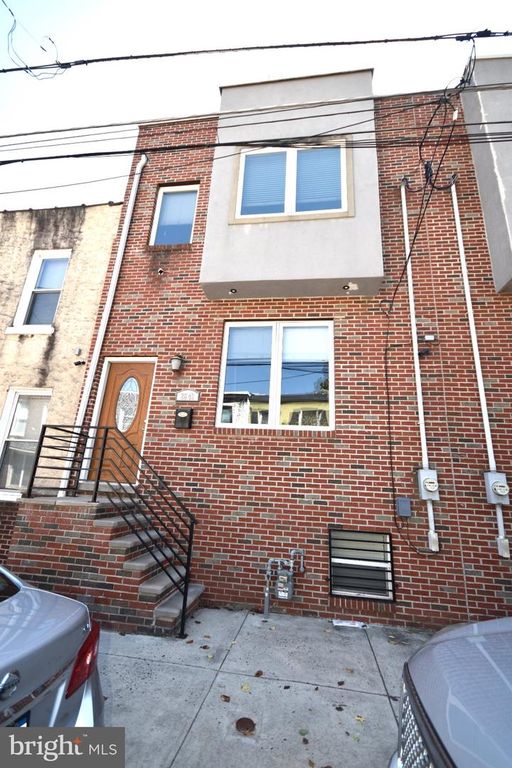 2649 MERCER ST, PHILADELPHIA, PA 19125 — exterior