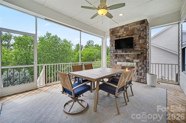 2865 Wateran Way, Fort Mill, SC 29708