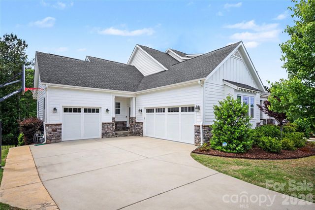 2865 Wateran Way, Fort Mill, SC 29708
