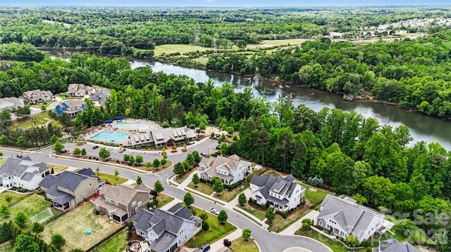 2865 Wateran Way, Fort Mill, SC 29708