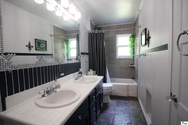 102 WALNUT LANE, Delhi, LA 71232