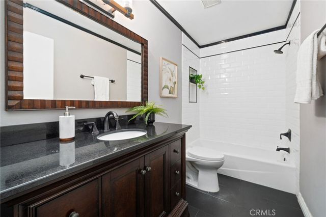 3105 S. Artesia St, Santa Ana, CA 92704