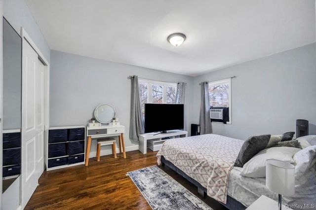 17826 Zoller Road, Springfield Gardens, NY 11434