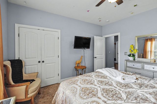 4104 Stony Point Dr, La Vergne, TN 37086