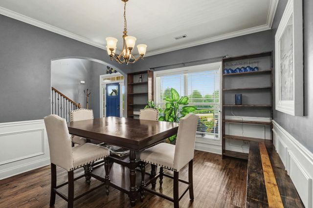 4104 Stony Point Dr, La Vergne, TN 37086