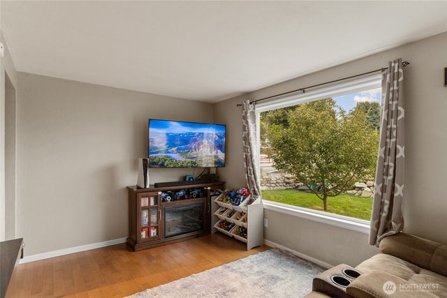 251 Rimrock Way, East Wenatchee, WA 98802