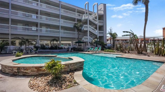6102 Seawall Boulevard 365, Galveston, TX 77551