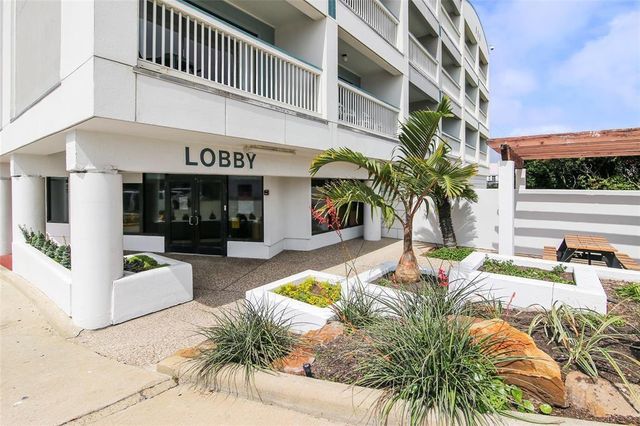 6102 Seawall Boulevard 365, Galveston, TX 77551