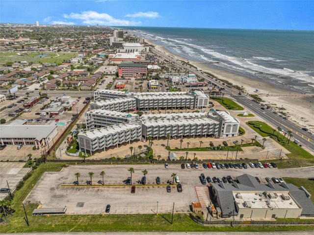 6102 Seawall Boulevard 365, Galveston, TX 77551
