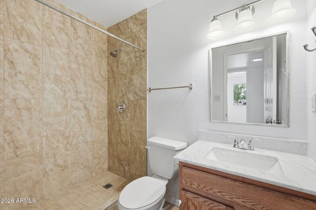 5955 W GOLDEN Lane, Glendale, AZ 85302