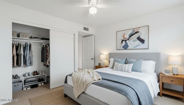 5955 W GOLDEN Lane, Glendale, AZ 85302