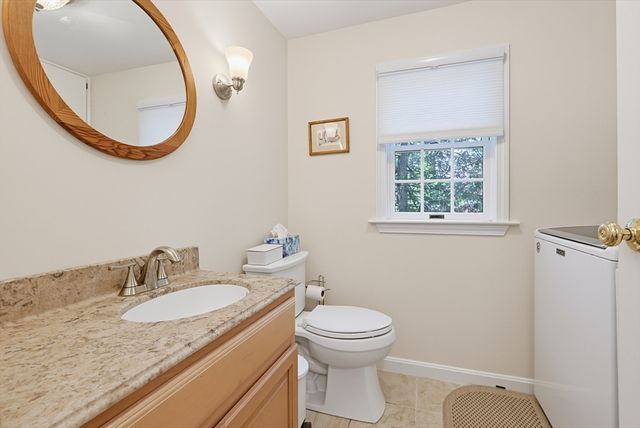 82 Ridge Road, Foxboro, MA 02035