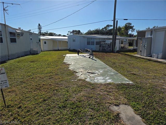 20660 Anchor DR, Estero, FL 33928