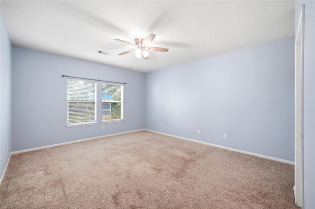 1707 N N Highlands Crossing, Highlands, TX 77562