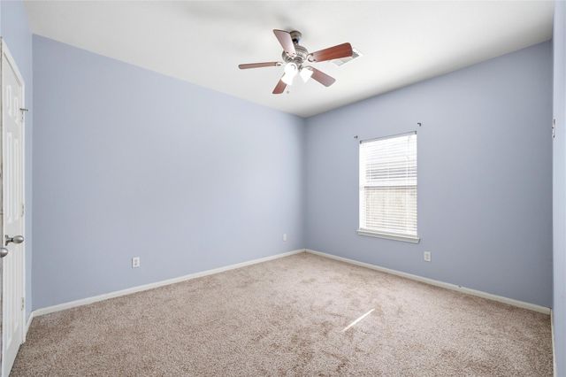 1707 N N Highlands Crossing, Highlands, TX 77562