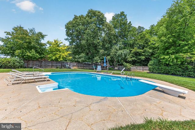 1054 NORFOLK DR, La Plata, MD 20646