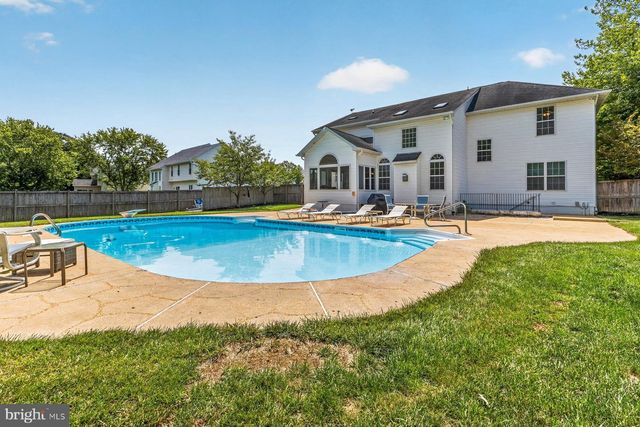 1054 NORFOLK DR, La Plata, MD 20646
