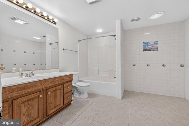 1054 NORFOLK DR, La Plata, MD 20646