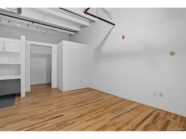 1800 Lawrence St 207, Denver, CO 80202