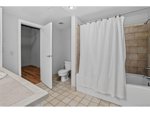 1800 Lawrence St 207, Denver, CO 80202