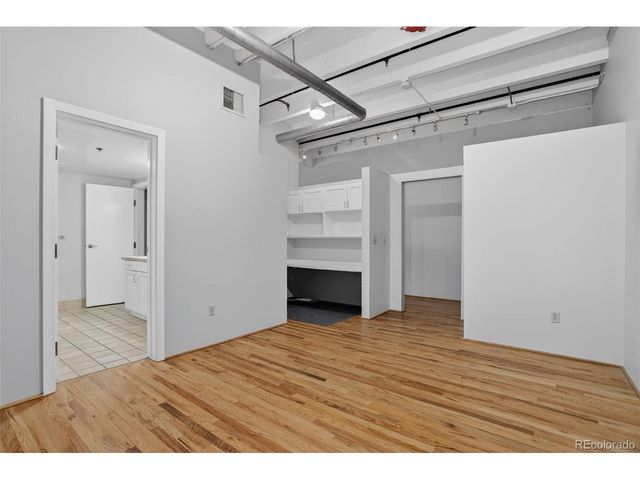 1800 Lawrence St 207, Denver, CO 80202