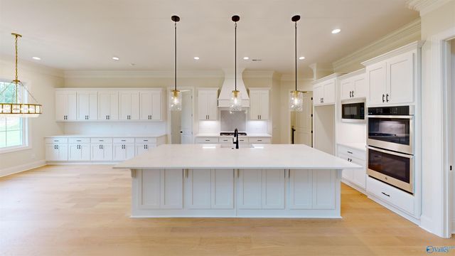 50 Trail Loop Road, Huntsville, AL 35803