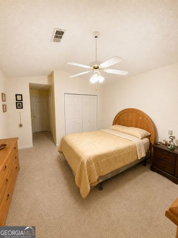 649 Forest Hills Path, Forest Park, GA 30297