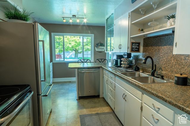 665 E 400 S, River Heights, UT 84321