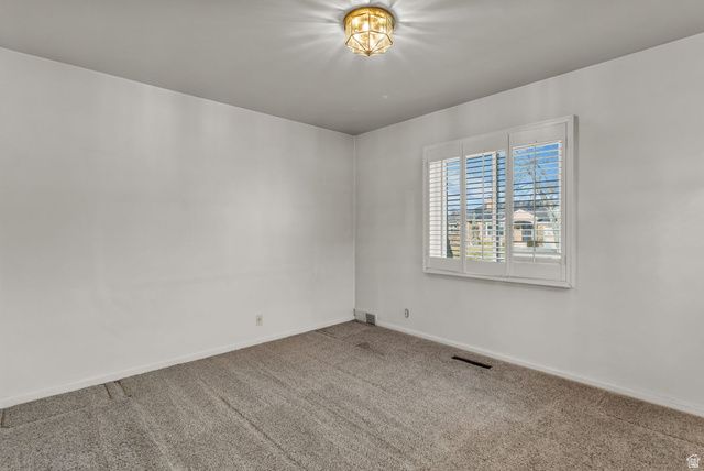 2242 E KENSINGTON AVE, Salt Lake City, UT 84108