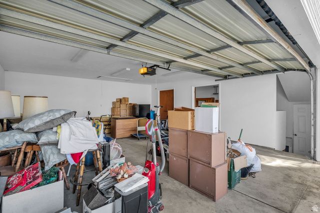 2242 E KENSINGTON AVE, Salt Lake City, UT 84108