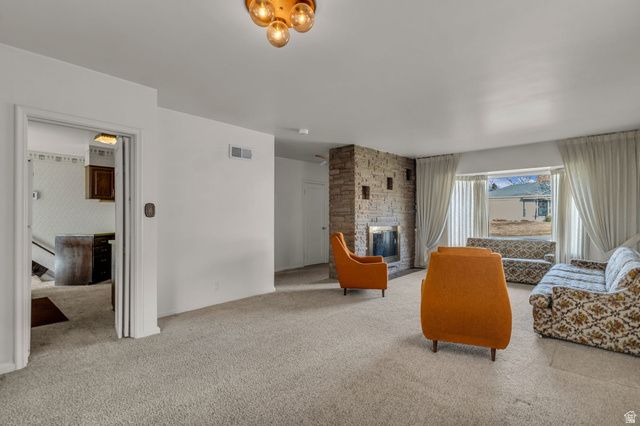 2242 E KENSINGTON AVE, Salt Lake City, UT 84108