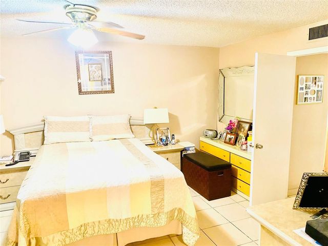 7850 W Mcnab Road 301, Tamarac, FL 33321
