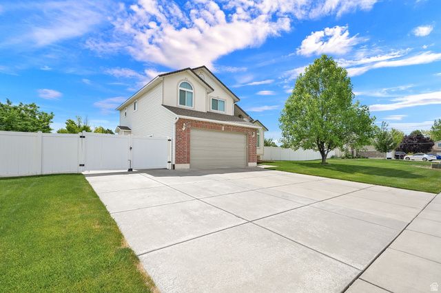 2334 N 2350 W, Clinton, UT 84015