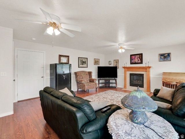 2334 N 2350 W, Clinton, UT 84015