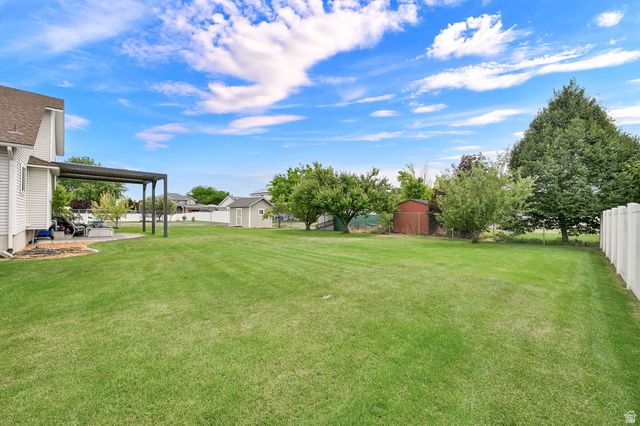 2334 N 2350 W, Clinton, UT 84015