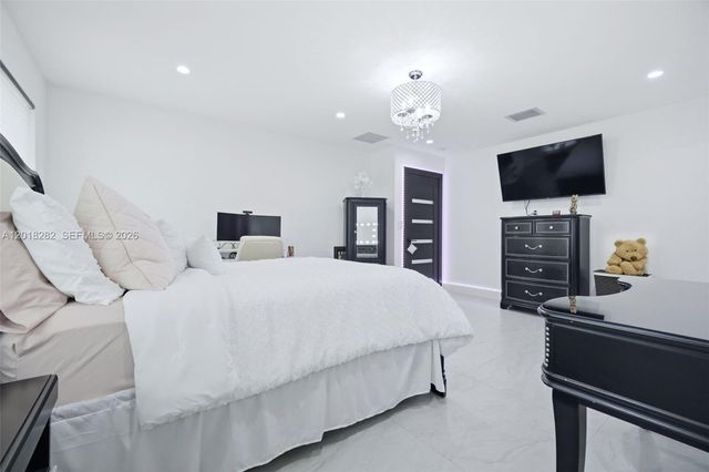 18690 Old Cutler Rd, Cutler Bay, FL 33157