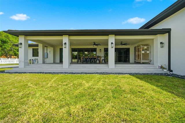 18690 Old Cutler Rd, Cutler Bay, FL 33157