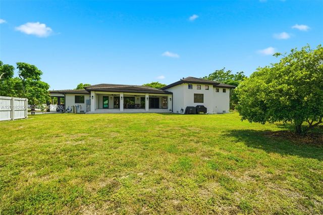 18690 Old Cutler Rd, Cutler Bay, FL 33157
