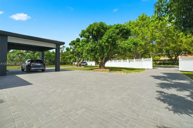 18690 Old Cutler Rd, Cutler Bay, FL 33157