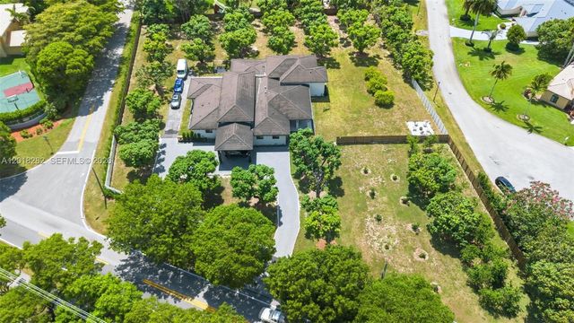 18690 Old Cutler Rd, Cutler Bay, FL 33157