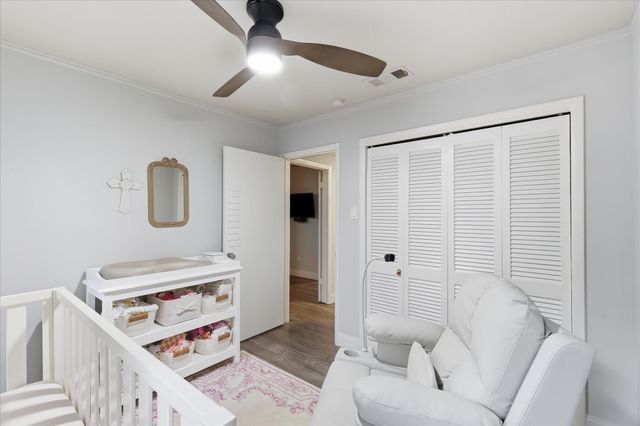 306 W Northgate Drive, Irving, TX 75062