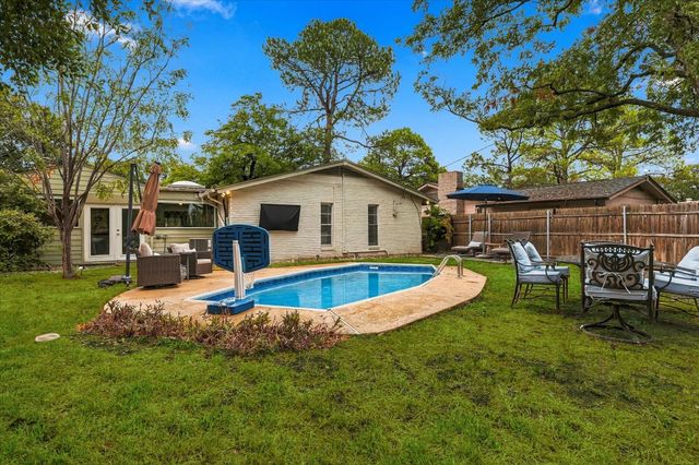 306 W Northgate Drive, Irving, TX 75062