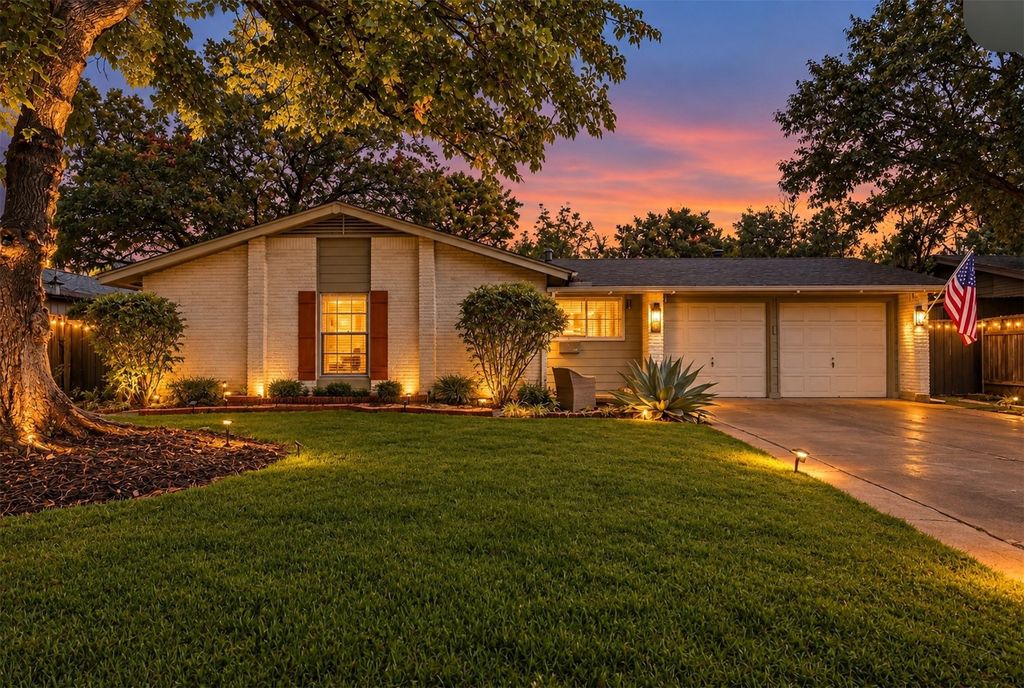 306 W Northgate Drive, Irving, TX 75062