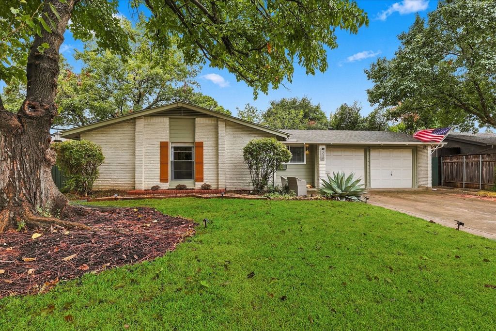 306 W Northgate Drive, Irving, TX 75062 — photo 2