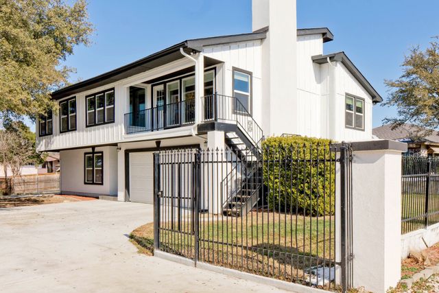 7604 Westwind Drive, Fort Worth, TX 76179