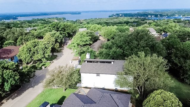 7604 Westwind Drive, Fort Worth, TX 76179